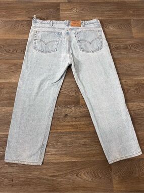 Vintage 1995 Levi's Men's Light Blue Straight Jeans - Classic Back Pocket/A398